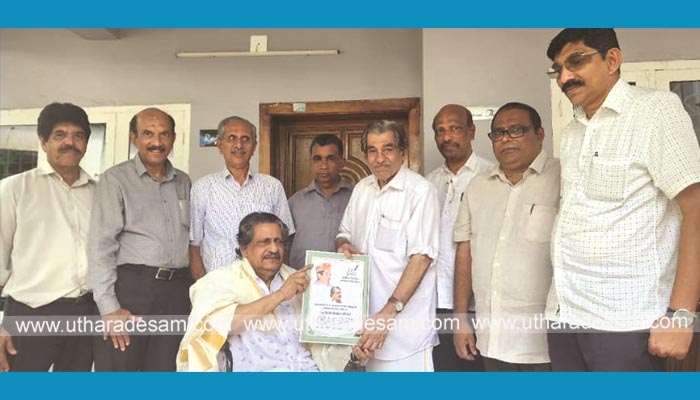 റഹ്മാന് തായലങ്ങാടിക്ക് ഹരിതം ചരിത്ര പഠന കേന്ദ്രത്തിന്റെ ആദരം റഹ്മാന് തായലങ്ങാടിക്ക് ഹരിതം ചരിത്ര പഠന കേന്ദ്രത്തിന്റെ ആദരം