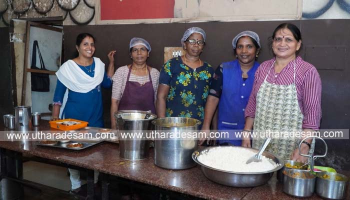 കാഞ്ഞങ്ങാട് ബസ്സ്റ്റാന്റിലെ കുടുംബശ്രീ ഹോട്ടല്‍ വേറെ ലെവലാണ്